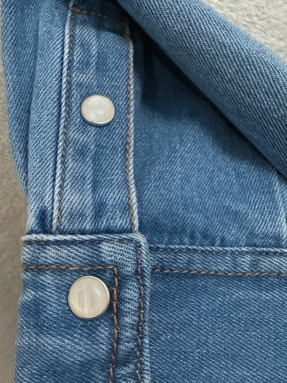 Veronica Beard Mikaela Denim Shacket Jacket Tie Pearl Snaps Size S Quiet Luxury - Picture 6 of 11
